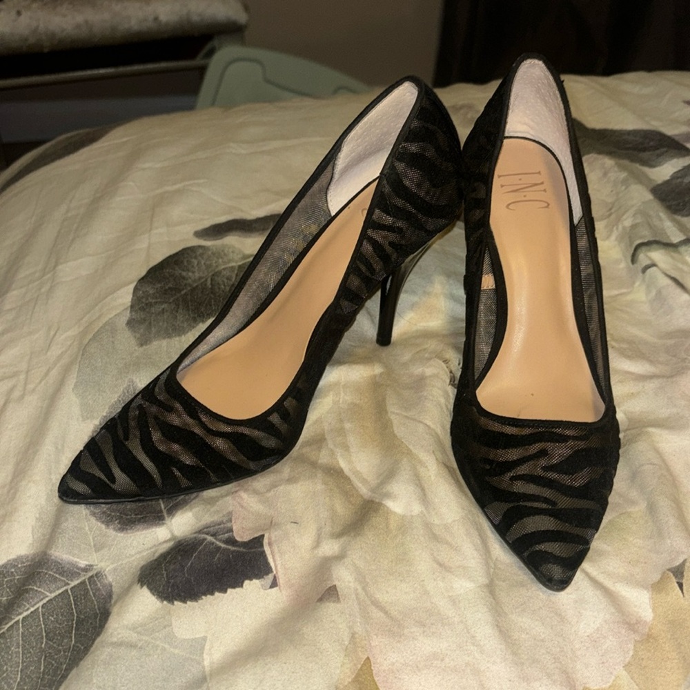 INC heels